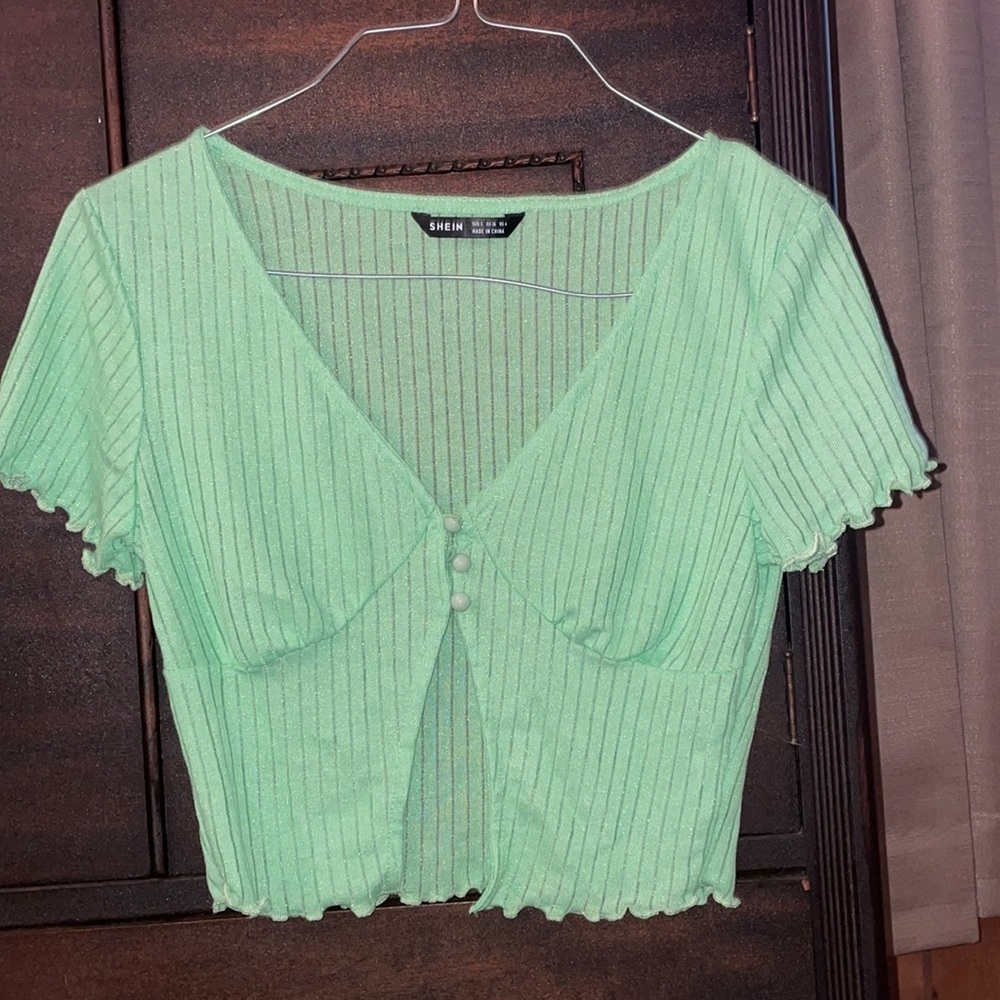 Green short sleeve crop top from shein